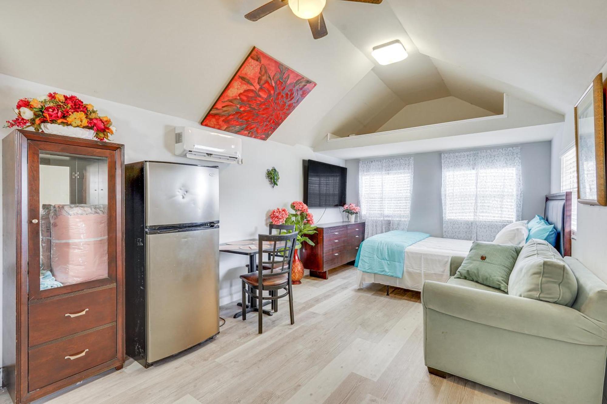 Lakefront Panama City Studio With Hot Tub Access Exterior foto